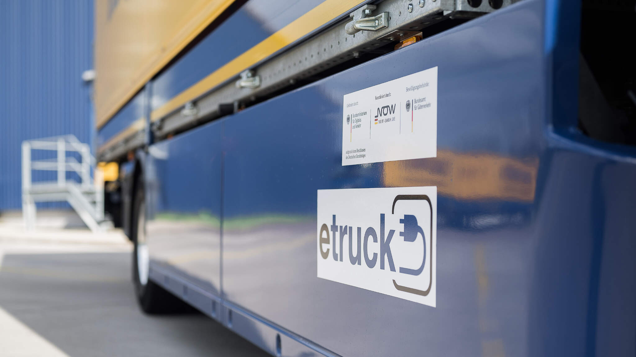 It is now clear, at any rate, that the intelligent logistics of the future will be founded on a combination of zero-emission vehicles and high efficiency. It is now clear, at any rate, that the intelligent logistics of the future will be founded on a combination of zero-emission vehicles and high efficiency.