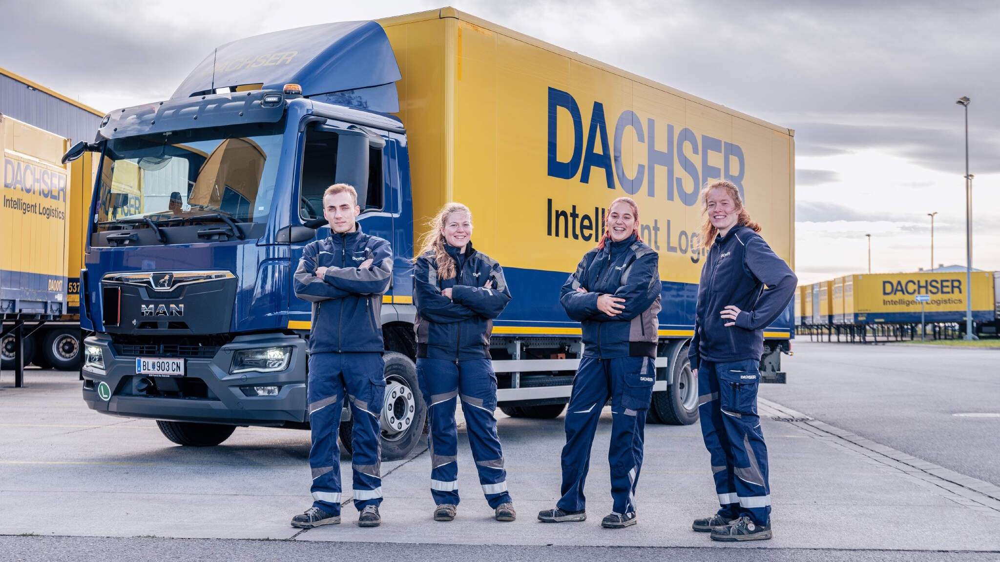 With DACHSER Service und Ausbildungs GmbH, the logistics service provider launched a sustainable qualification offensive ten years ago. With DACHSER Service und Ausbildungs GmbH, the logistics service provider launched a sustainable qualification offensive ten years ago.